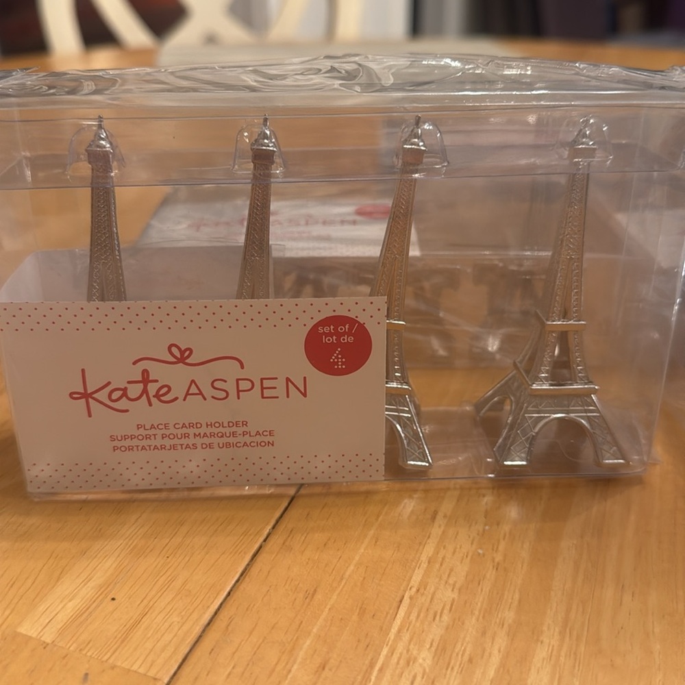 Kate Aspen Eiffel Tower Place Card Holder